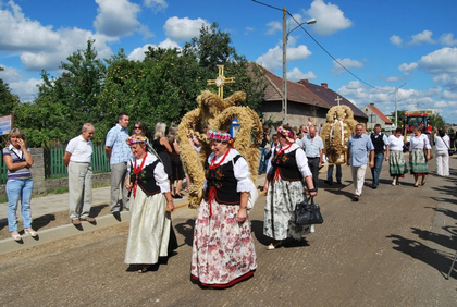 Uroczystymi dożynkami w Ciasnej zakończono okres żniw w powiecie oraz całym województwie śląskim